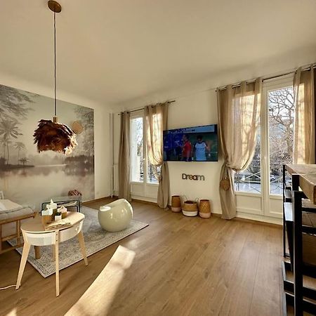 Apartament Le Lutz Nîmes Zewnętrze zdjęcie