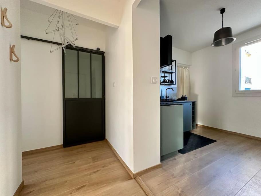 Apartament Le Lutz Nîmes Zewnętrze zdjęcie